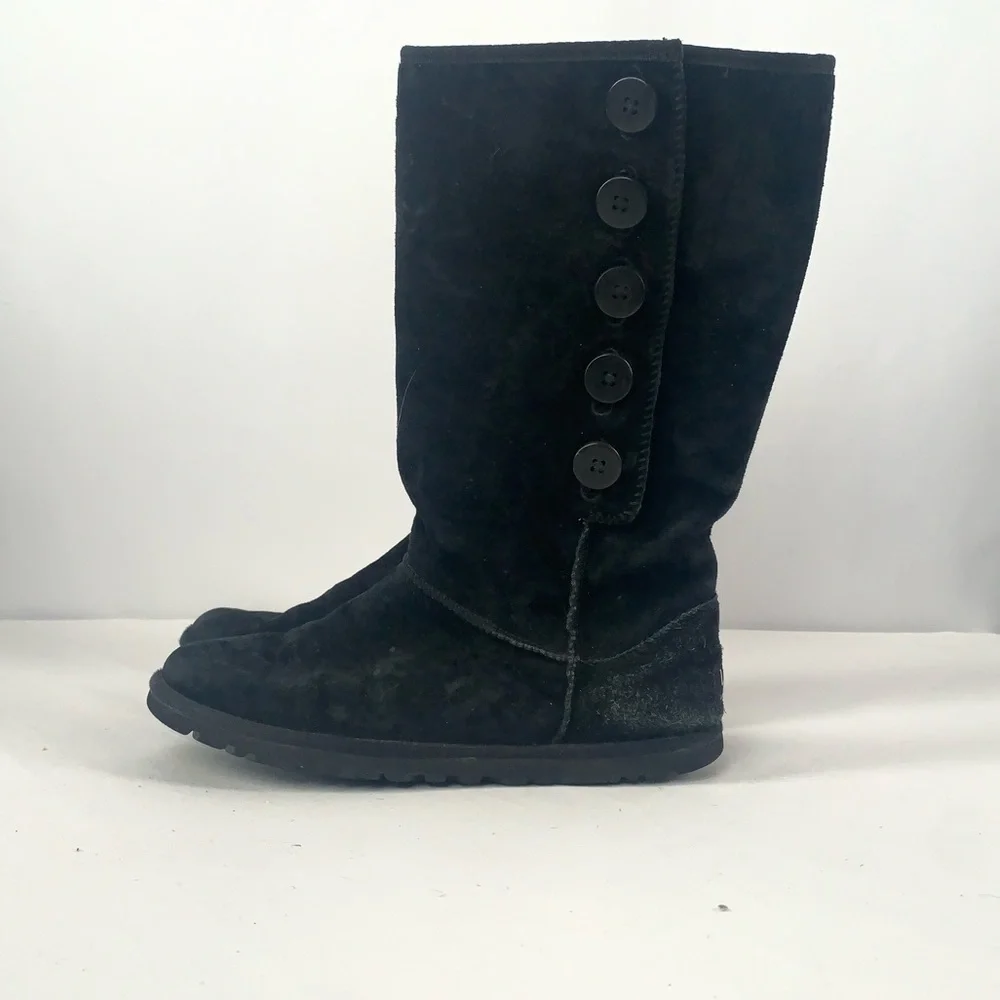 Ugg Suede Button Side‎ Boots in Black Size 6